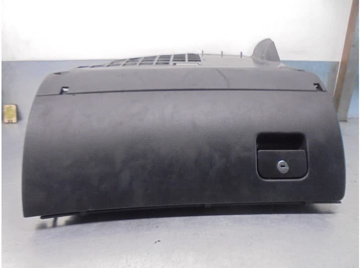 Recambio de guantera para audi a6 c5 (4b2, 4b4) 2.8 quattro referencia OEM IAM 4B1857035E 2