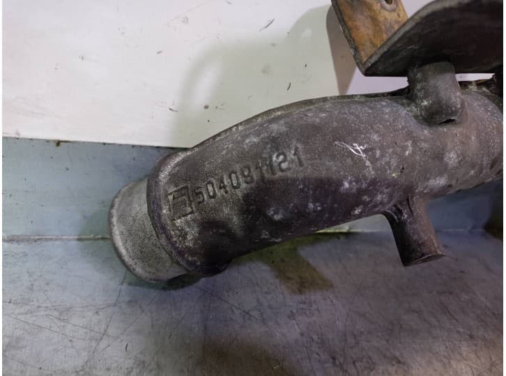 Recambio de tubo para iveco daily caja abierta 3.0 diesel referencia OEM IAM 504091121 2