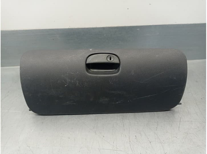 Recambio de guantera para tata indica 1.4 elegance referencia OEM IAM 4894713