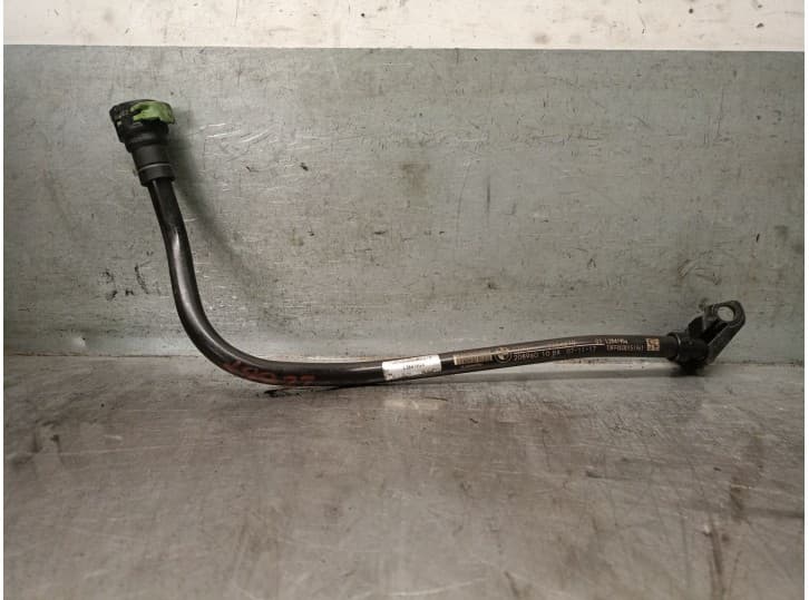 Recambio de tubo para bmw 5 (g30, f90) 520 d referencia OEM IAM 17228654879 17228654879