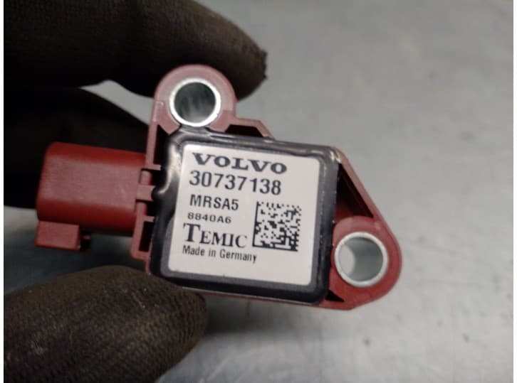 Recambio de sensor impacto para volvo v50 (545) 2.0 d referencia OEM IAM 30737138 4