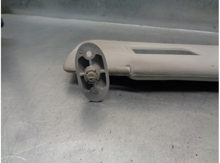 Recambio de parasol derecho para rover 600 i (rh) 620 sdi referencia OEM IAM 3