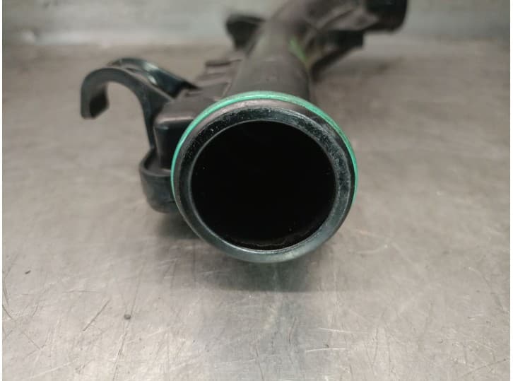 Recambio de tubo para opel corsa f (p2jo) 1.2 (68) referencia OEM IAM 9812735880 9812735880 4