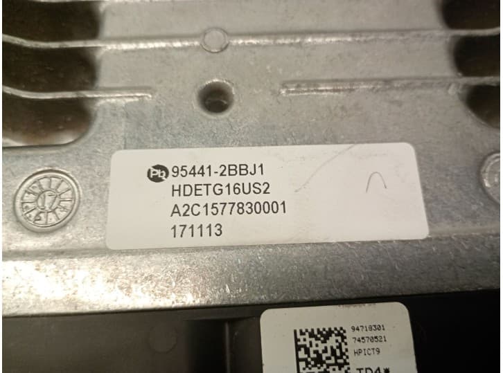 Recambio de centralita motor uce para kia niro referencia OEM IAM 954412BBJ1 954412BBJ1 4