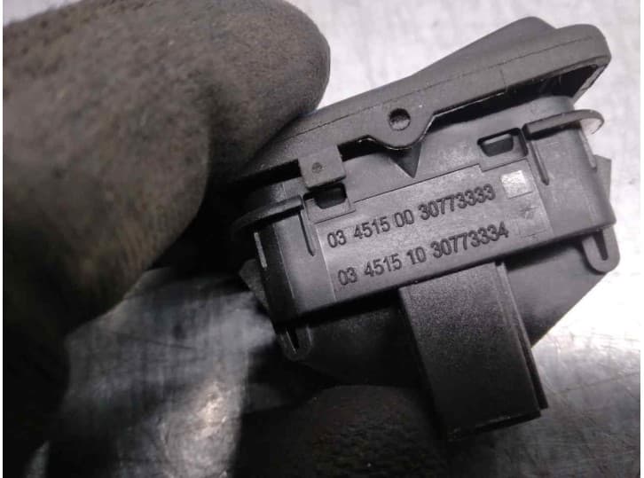 Recambio de mando para volvo v50 (545) 2.0 d referencia OEM IAM 30773333 4