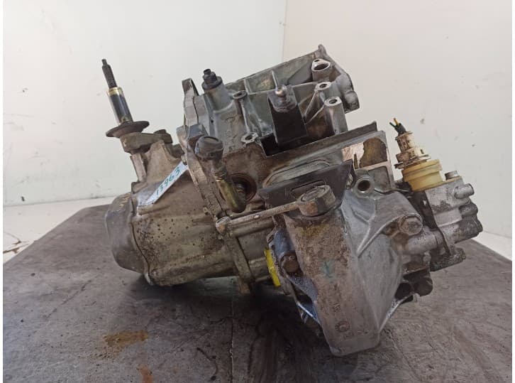 Recambio de caja cambios para peugeot 406 (8b) 1.9 d referencia OEM IAM 20TB03  9050468A 4