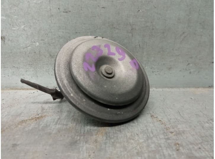 Recambio de claxon para volvo 340-360 (343, 345) 2.0 referencia OEM IAM 1235449