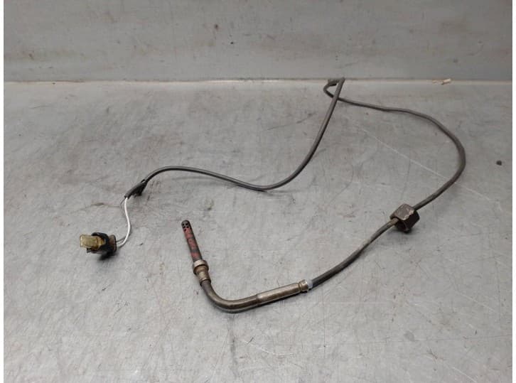 Recambio de sensor para jeep commander 3.0 crd cat referencia OEM IAM 05149103AA