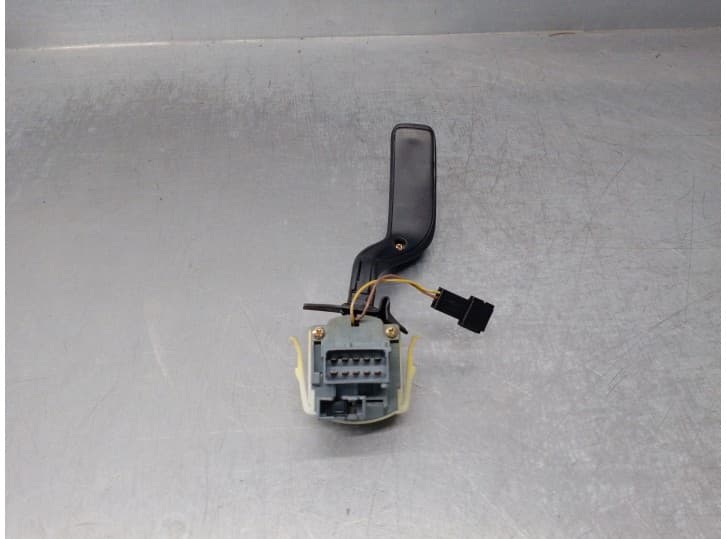 Recambio de mando luces para saab 9-5 (ys3e) 2.0 t referencia OEM IAM 5241252 LIMPIA 5