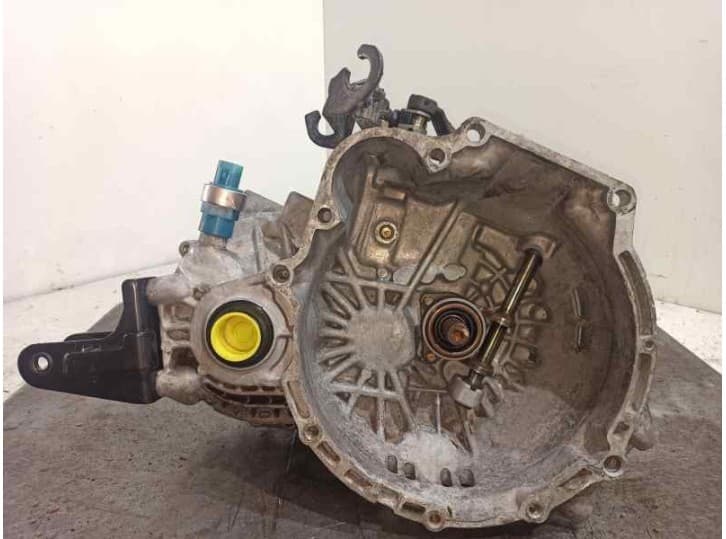 Recambio de caja cambios para hyundai coupe i (rd) 1.6 referencia OEM IAM JV1973  420133