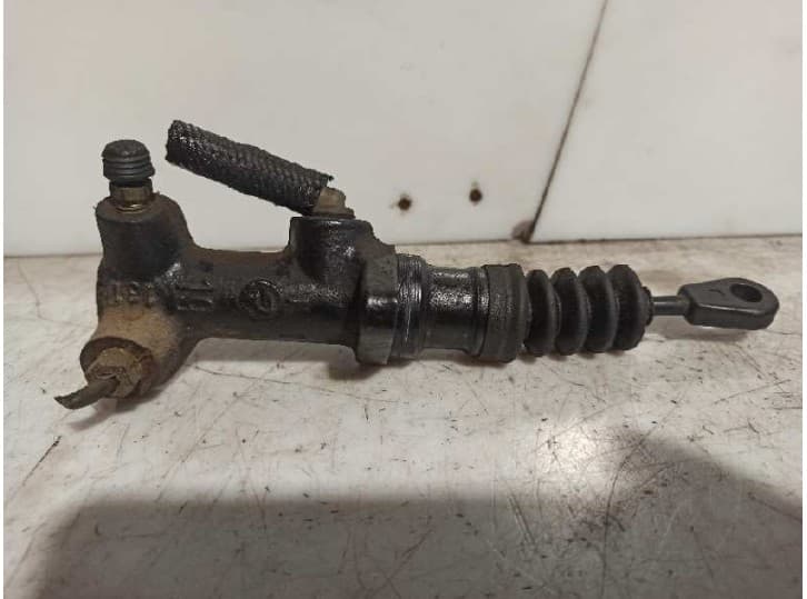 Recambio de bomba embrague para volkswagen passat berlina (312) 1.8 referencia OEM IAM 3