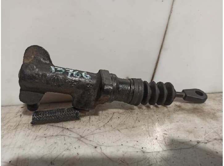 Recambio de bomba embrague para volkswagen passat berlina (312) 1.8 referencia OEM IAM 6