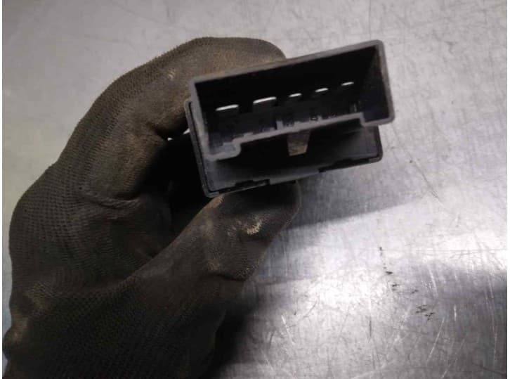 Recambio de interruptor para ford explorer 4.0 v6 cat referencia OEM IAM F37B19A328AA 3