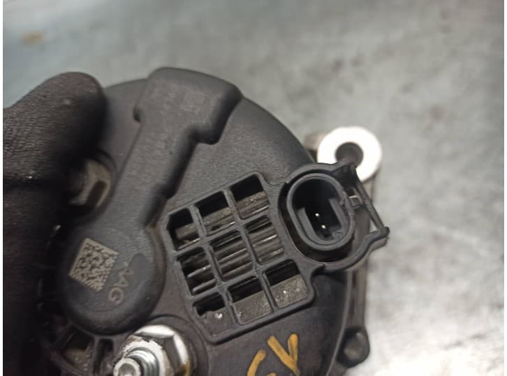 Recambio de alternador para chevrolet spark (m300) 1.0 referencia OEM IAM 96843503 6