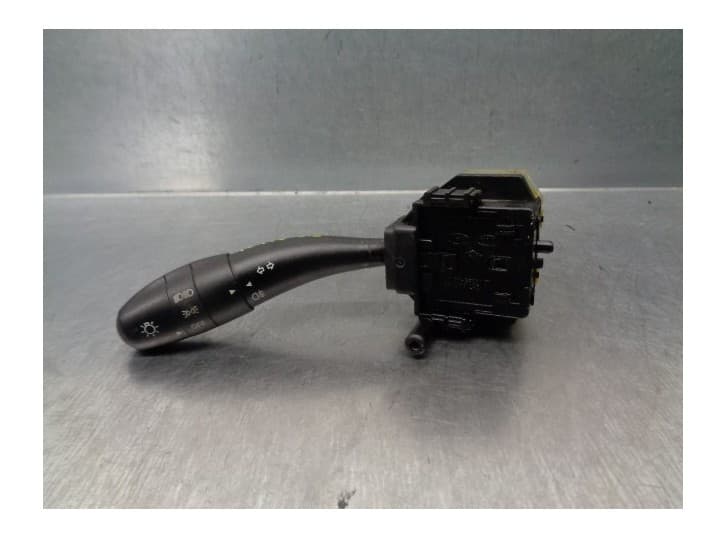 Recambio de mando luces para hyundai i30 (fd) 1.4 referencia OEM IAM 934102R020