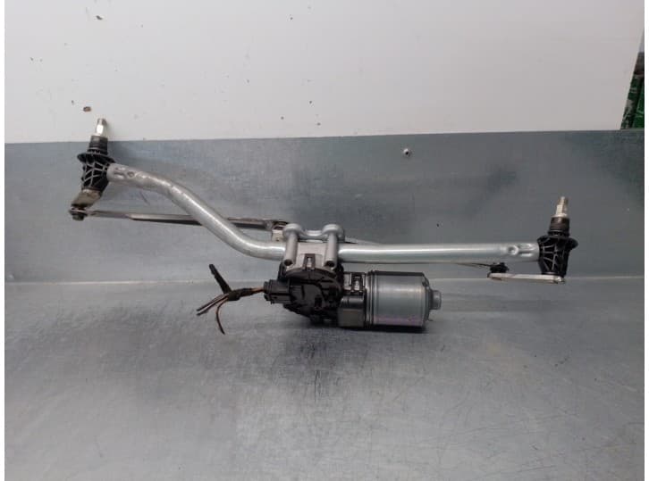 Recambio de motor limpia delantero para bmw 3 (e46) 320 d referencia OEM IAM 67636914577 2
