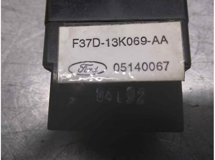 Recambio de interruptor para ford explorer 4.0 v6 cat referencia OEM IAM F37D13K069AA 4