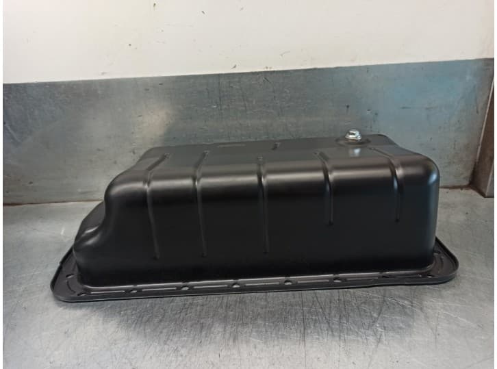 Recambio de carter para peugeot 307 (s1) referencia OEM IAM L08190007305404 4