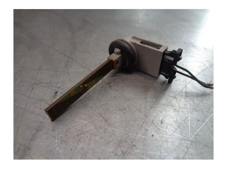 Recambio de sensor para audi q7 (4lb) 3.0 tdi quattro referencia OEM IAM 4B0820539 2