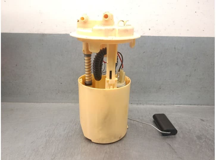 Recambio de aforador para peugeot 607 (9d, 9u) 2.2 hdi referencia OEM IAM 700468100 1525K8 2