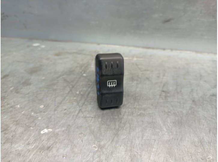 Recambio de boton luneta para dacia logan mcv (ks_) 1.5 dci (ks0w) referencia OEM IAM 399387