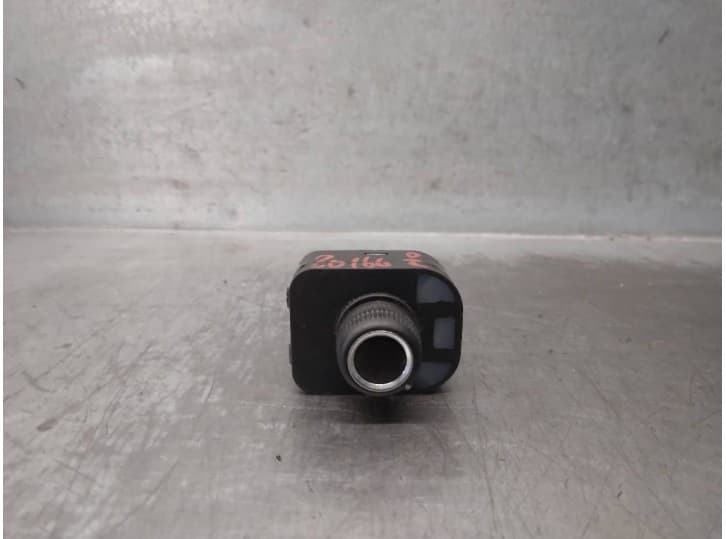 Recambio de mando retrovisor para audi a4 b8 (8k2) 2.0 tdi referencia OEM IAM 8K0959565B