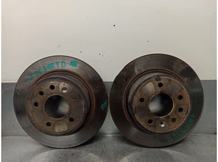 Recambio de disco freno trasero para saab 9-5 (ys3e) 2.0 t referencia OEM IAM 4773849