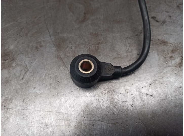 Recambio de sensor para audi a4 b5 (8d2) 1.8 referencia OEM IAM 054905377H 2