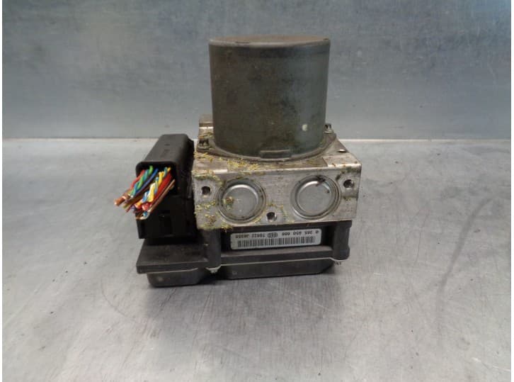 Recambio de abs para bmw 5 (e60) 520 d referencia OEM IAM 34516768755001 0265236020 BOSCH 3