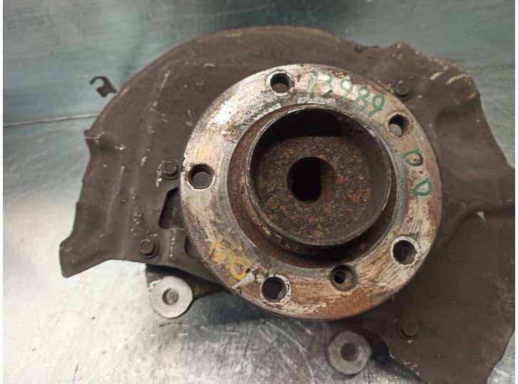 Recambio de mangueta delantera derecha para bmw 5 (e60) 520 d referencia OEM IAM 6760954