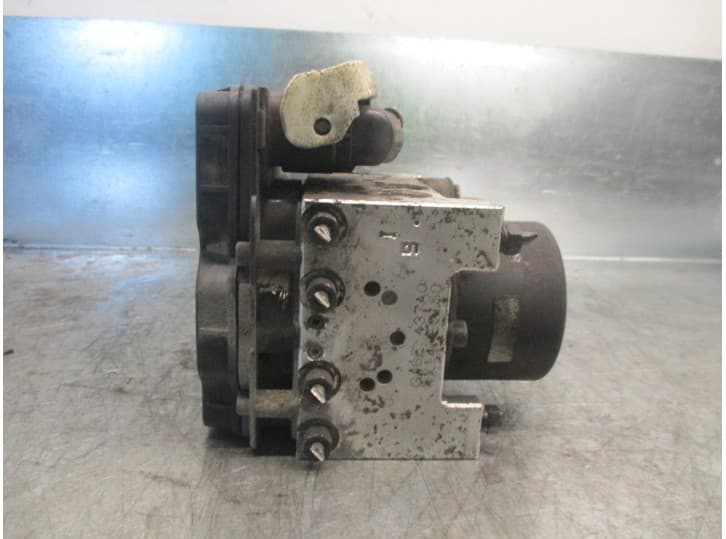 Recambio de abs para mazda 6 sedán (gg) 1.8 referencia OEM IAM GJ6E437A0  VISTEON