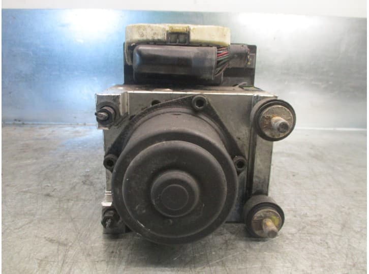 Recambio de abs para mazda 6 sedán (gg) 1.8 referencia OEM IAM GJ6E437A0  VISTEON 2