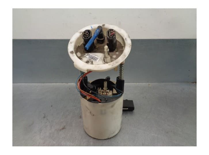Recambio de aforador para bmw 1 (e81) 118 i referencia OEM IAM 26450701
