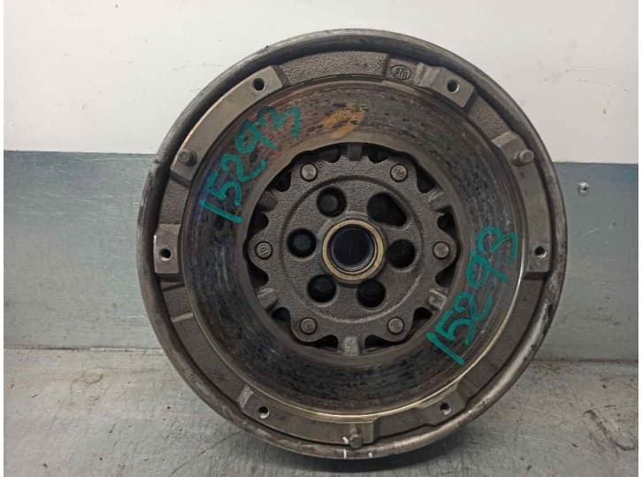 Recambio de volante motor para bmw 1 (e81) 118 i referencia OEM IAM 21217560876