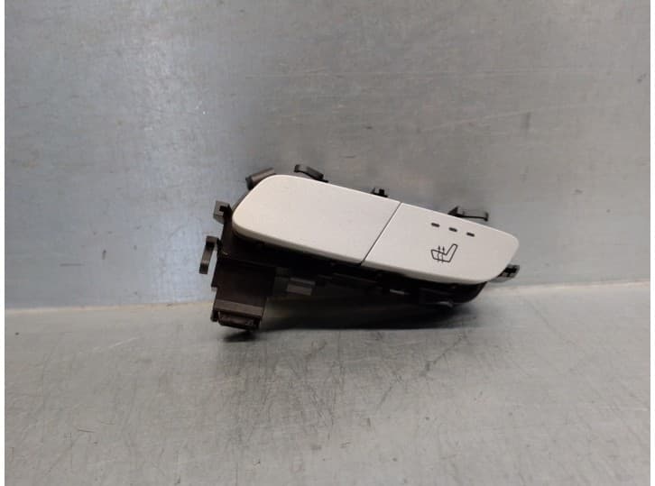 Recambio de interruptor para mercedes-benz clase v (w447) referencia OEM IAM A2139057502