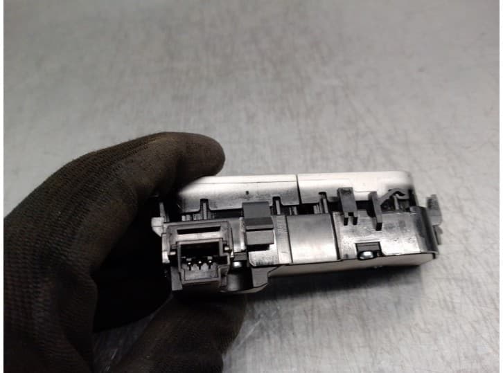 Recambio de interruptor para mercedes-benz clase v (w447) referencia OEM IAM A2139057502 3