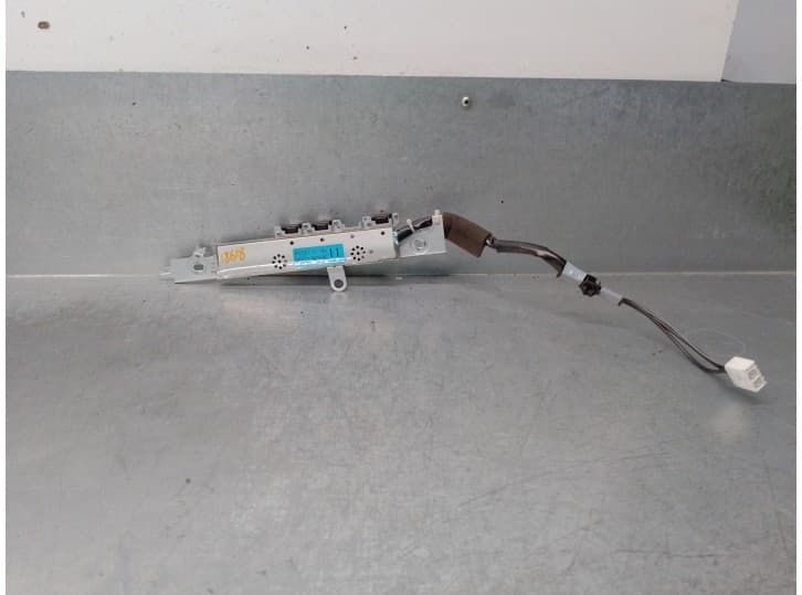Recambio de antena para lexus is ii (_e2_) 220d (ale20) referencia OEM IAM 8630053160