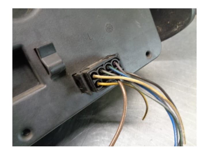 Recambio de piloto trasero izquierdo para bmw 5 (e39) 530 d referencia OEM IAM 8358031 3