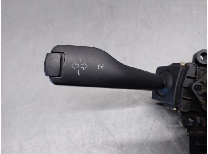 Recambio de mando luces para bmw 3 (e46) 320 i referencia OEM IAM 61318376445 8363664 5