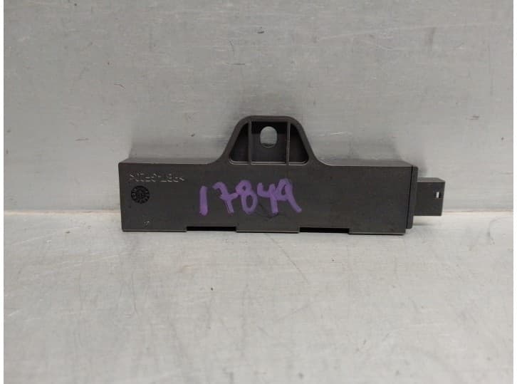 Recambio de antena para bmw 7 (f01, f02, f03, f04) 730 d referencia OEM IAM 6520922083202 2