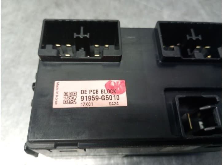 Recambio de caja reles / fusibles para kia niro referencia OEM IAM 91959G5010 91959G5010 4