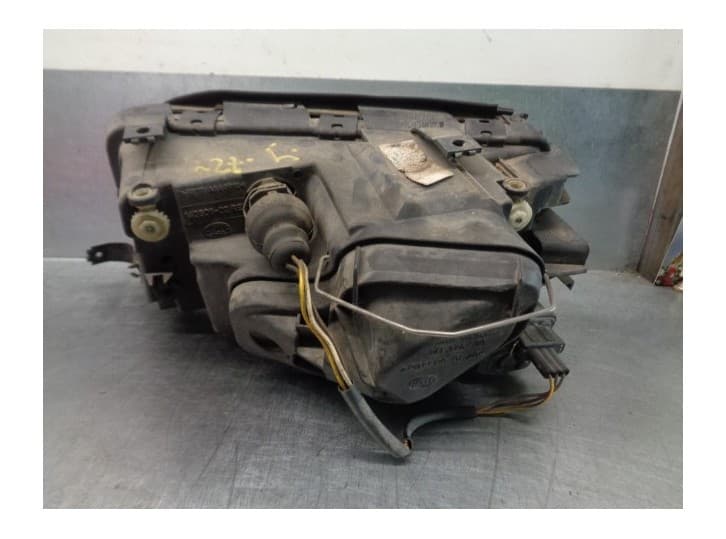 Recambio de faro derecho para audi a6 c4 (4a2) 2.3 referencia OEM IAM 4A0941030L 2