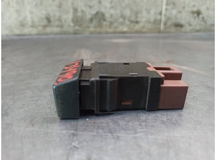 Recambio de botones salpicadero para nissan pick up (d22) 2.5 td 4wd referencia OEM IAM 2