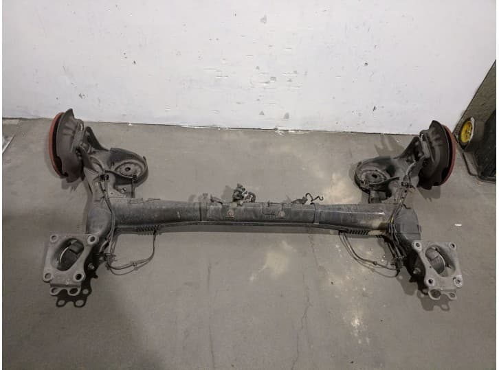 Recambio de puente trasero para citroën ds5 2.0 hdi 165 referencia OEM IAM 5148N9 5148N9