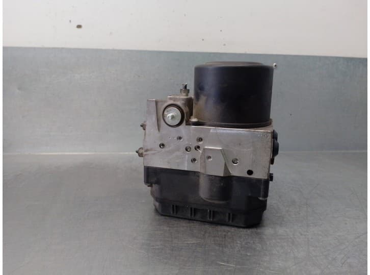 Recambio de abs para lexus is ii (_e2_) 220d (ale20) referencia OEM IAM 4405053120 3