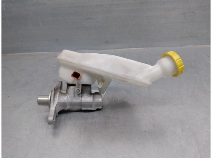 Recambio de bomba freno para citroën c3 iii (sx) 1.2 thp 110 referencia OEM IAM 32069745  TRW