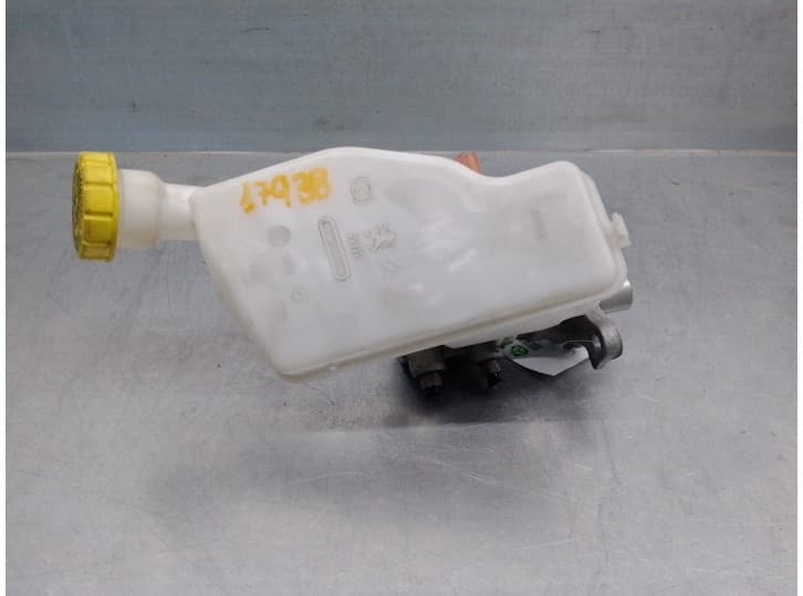 Recambio de bomba freno para citroën c3 iii (sx) 1.2 thp 110 referencia OEM IAM 32069745  TRW 2