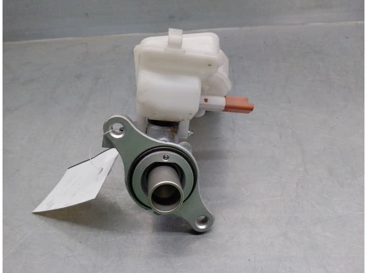 Recambio de bomba freno para citroën c3 iii (sx) 1.2 thp 110 referencia OEM IAM 32069745  TRW 5
