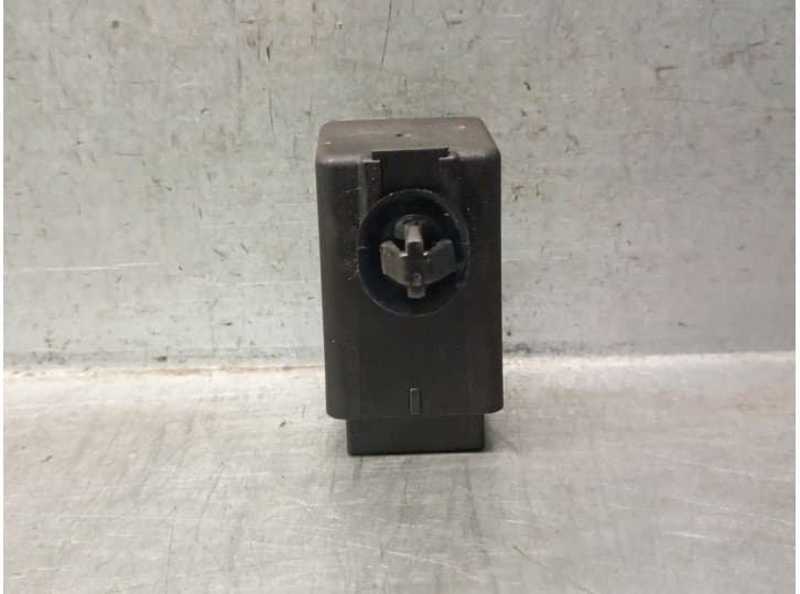 Recambio de rele para kia picanto ii (ta) 1.0 referencia OEM IAM 952402W100 952402W100 2