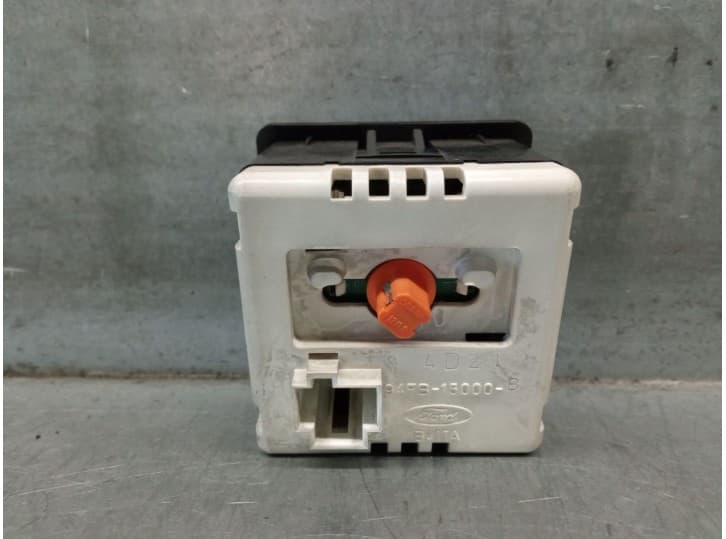 Recambio de reloj para ford fiesta iii (gfj) 1.1 referencia OEM IAM 94FB15000 6895257 3